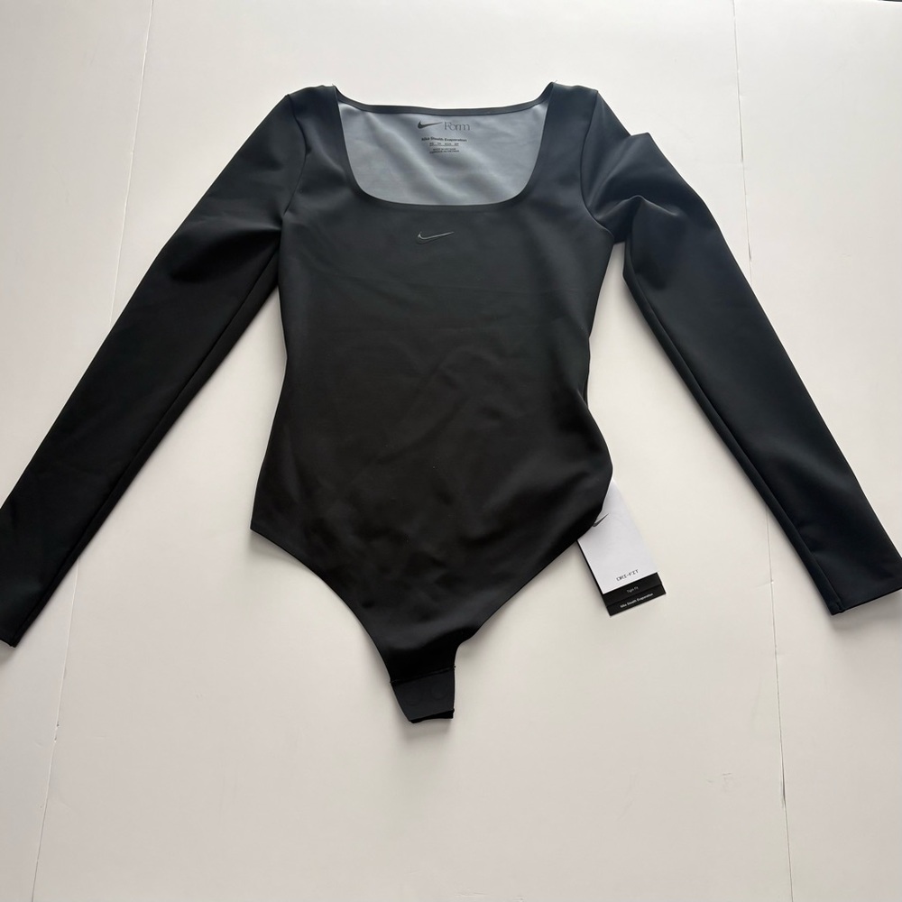 Nike Women's Black Long-Sleeve Scoop-Neck Bodysuit